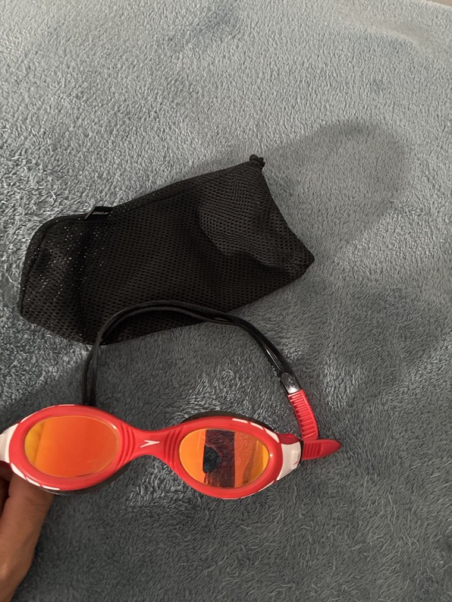 Speedo Occhiali & Lenti: Speedo jr Schwimmbrille – Nuovo (secondo la descrizione) da Gattikon venduto da The.Sparklab