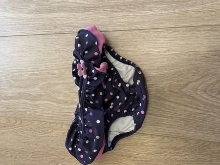Baby Badehose mit Rüschen Gr.74