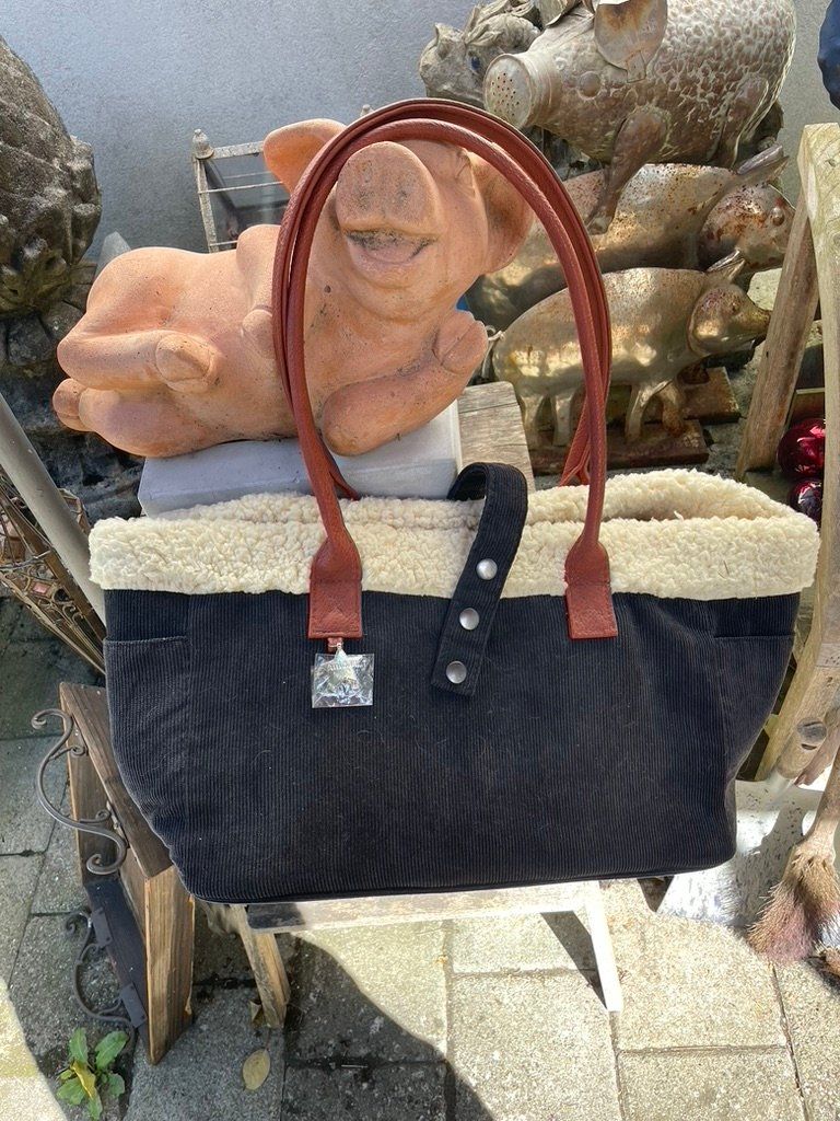 Cucce & Letti: Hunde-Tragtasche – Usato da Forch venduto da ESELSTEIN
