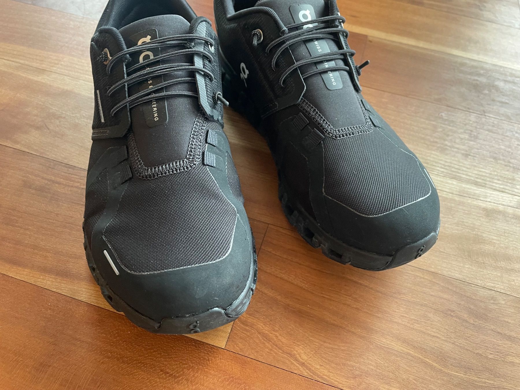 On Scarpe da donna: ON Laufschuhe wasserdicht – Nuovo (secondo la descrizione) da Zürich venduto da ogarogar