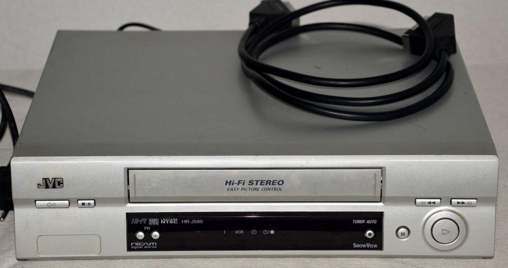 Videorecorder/ magnétoscope VHS JVC HR-J595MS