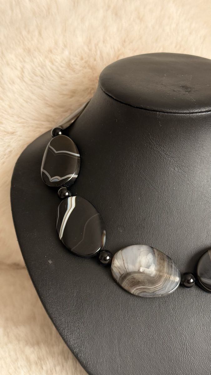 Catenine: Perles en agate noire naturelle. 45 cm – Usato da Delemont venduto da ann_ftj8 3