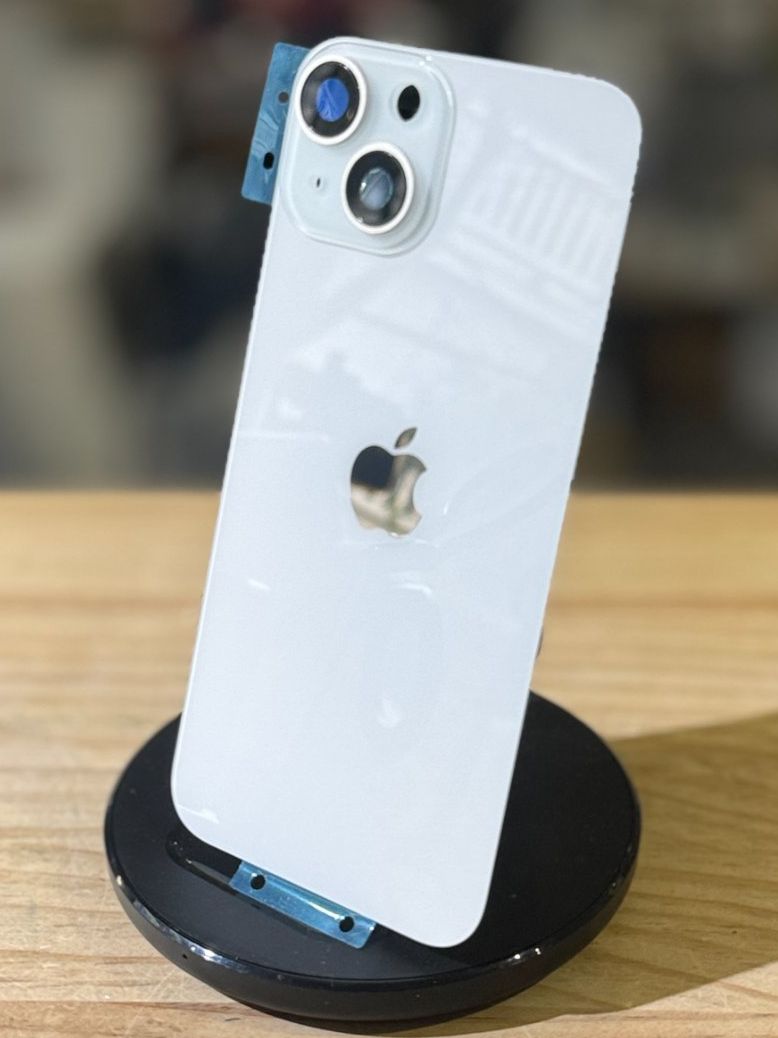 Cover & Protezioni schermo: Vitre Cache Arrière iPhone 14 (14 plus) Blanc avec magsafe – Nuovo e nell'imballaggio originale da Morges venduto da DA-repa