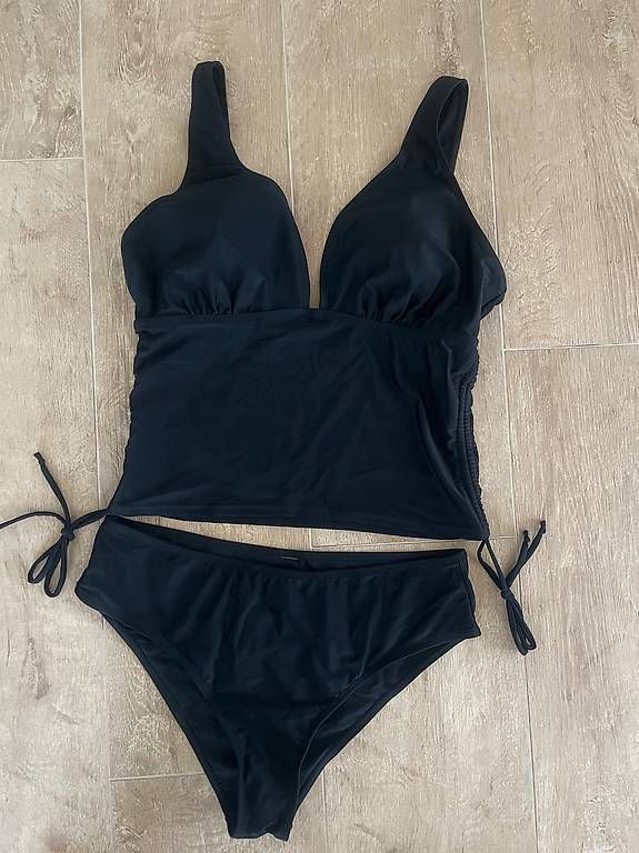 Costumi da bagno & Bikini: Monokini schwarz Badekleid Gr. M/L 38/40 – Nuovo (secondo la descrizione) da Reinach BL venduto da present4you 1