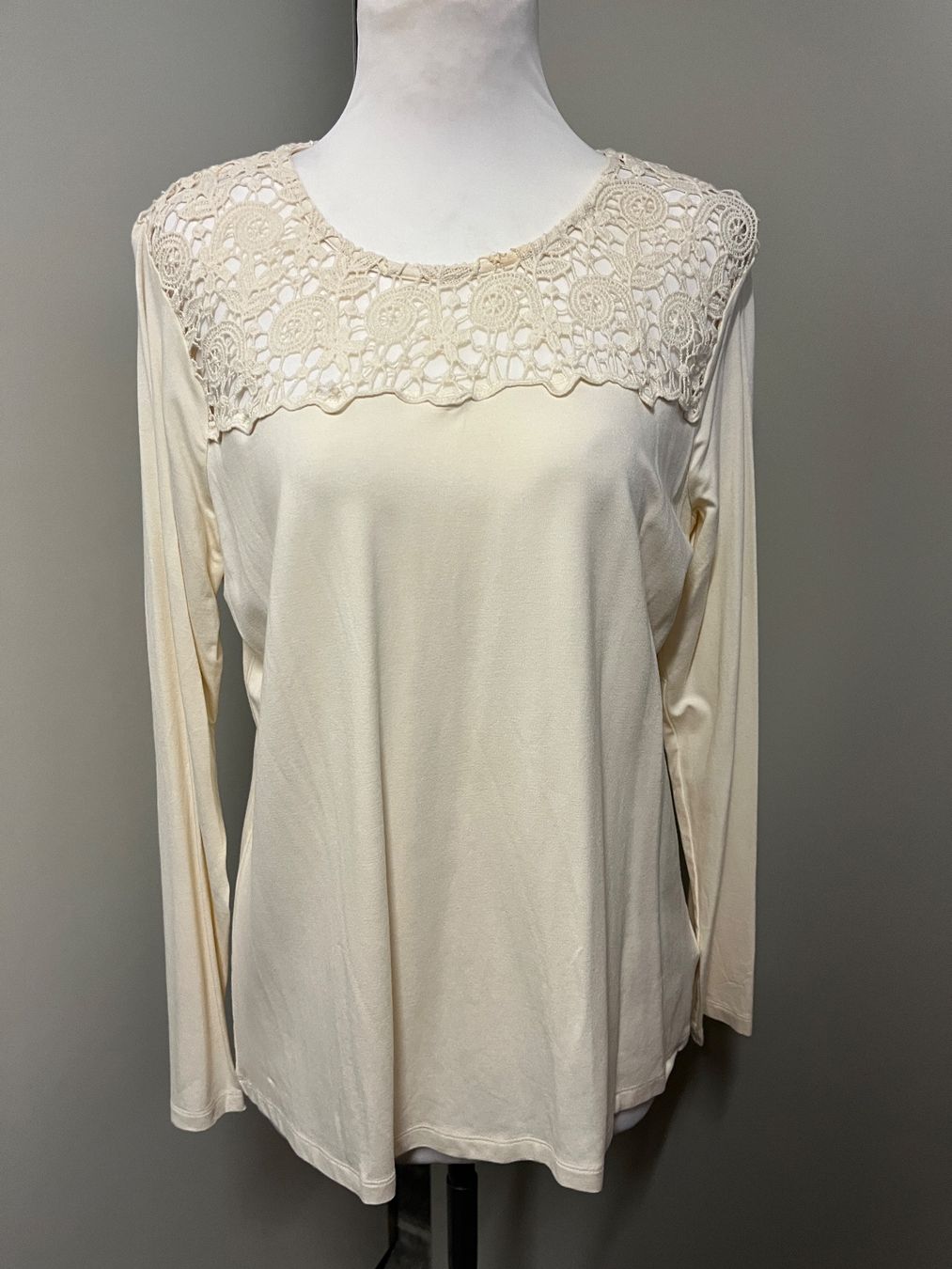 Pullover & Sweatshirts: Top Pullover, Viskose, Grösse 46, neu! – Neu (gemäss Beschreibung) aus Interlaken von Jasmin_Flower