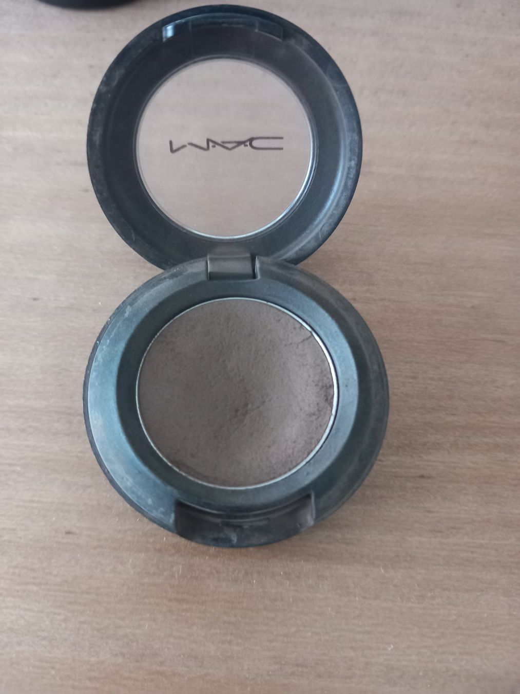 Mac Cosmetics Make-up: MAC Lidschatten – Usato da Schwerzenbach venduto da Meritaton 4