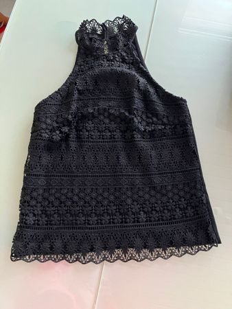 Top Nuna Lie dentelle noir taille S jamais porté