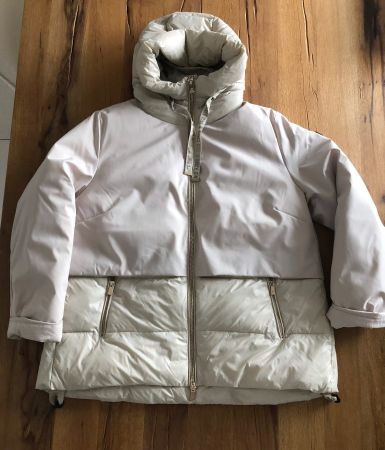 Schöne Daunenjacke von DD, Grösse 44, Beige