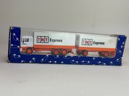 HR- R&H Modell MAN TNT Express