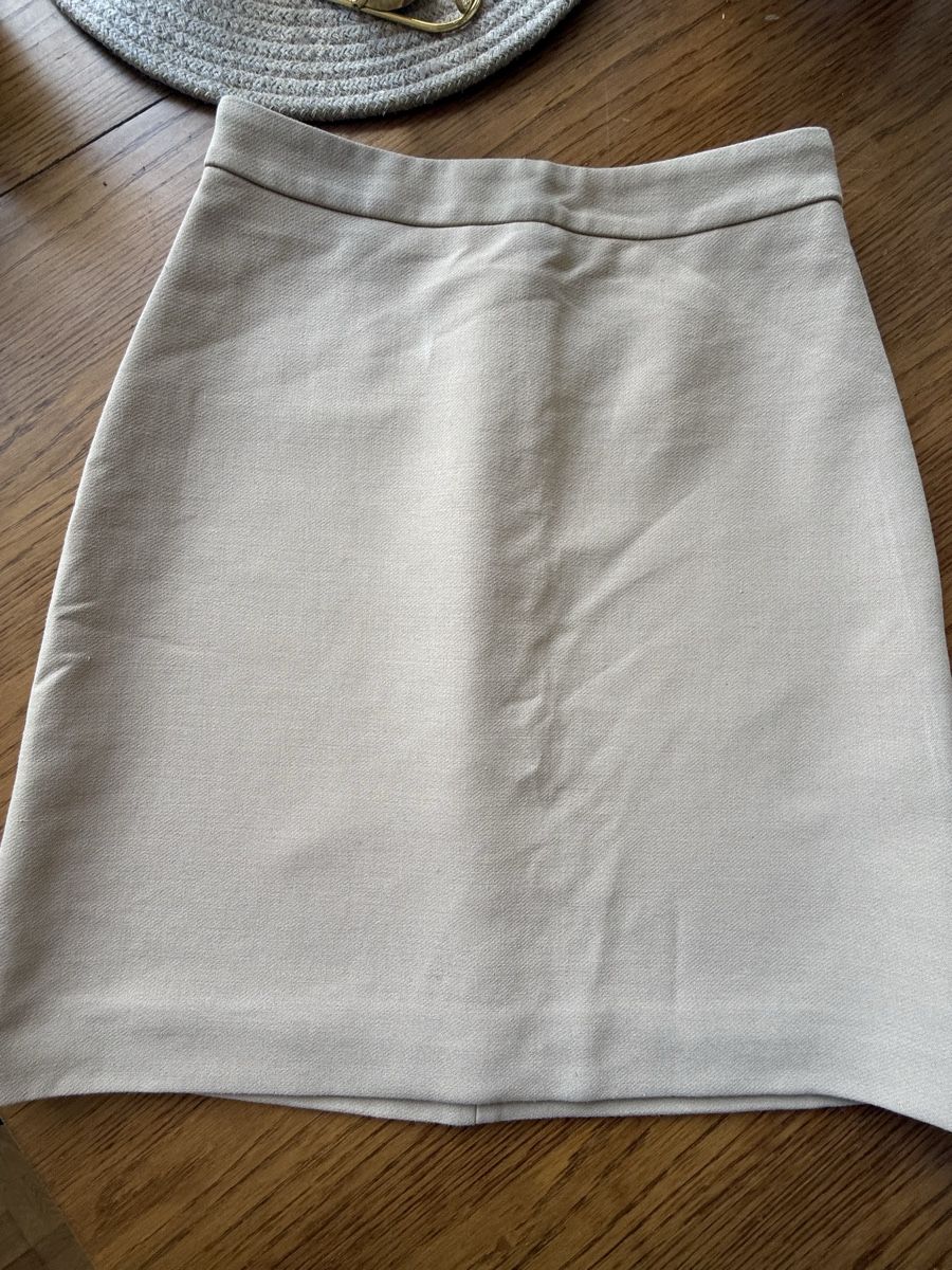 Hallhuber Gonne: Hallhuber Beige Mini Rock – Usato da Belp venduto da Lu96 3