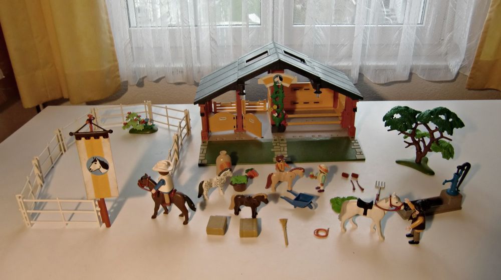 BAUSTEINE REITERHOF SET MIT PFERDEN UND AUTO IN NORDRHEIN WESTFALEN visual data 2