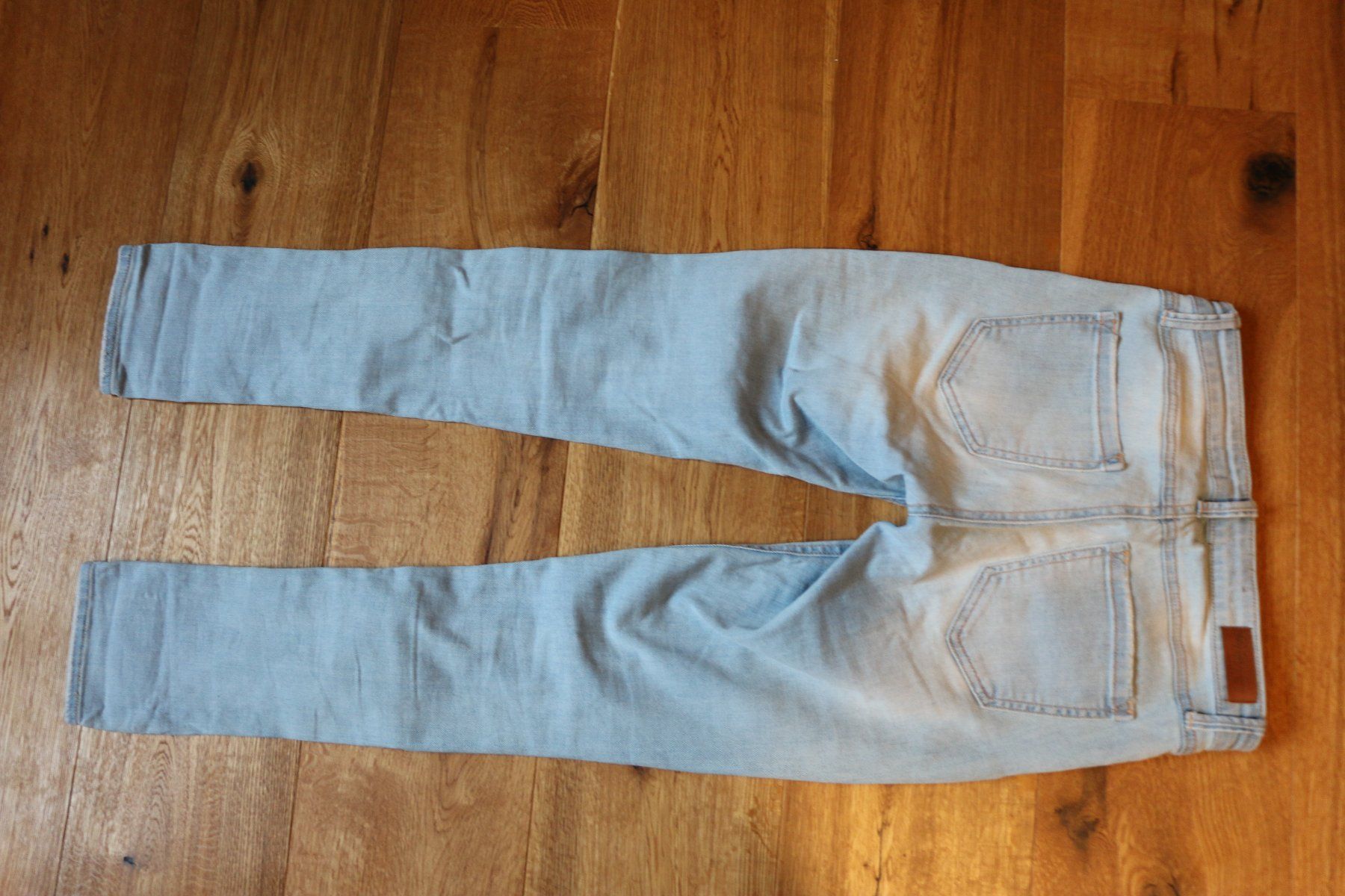 Jeans: Frühlingshafte Jeans Hose – Usato da Schaffhausen venduto da lua_9yfq 1