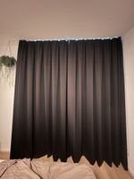 Vorhänge, schwarz
