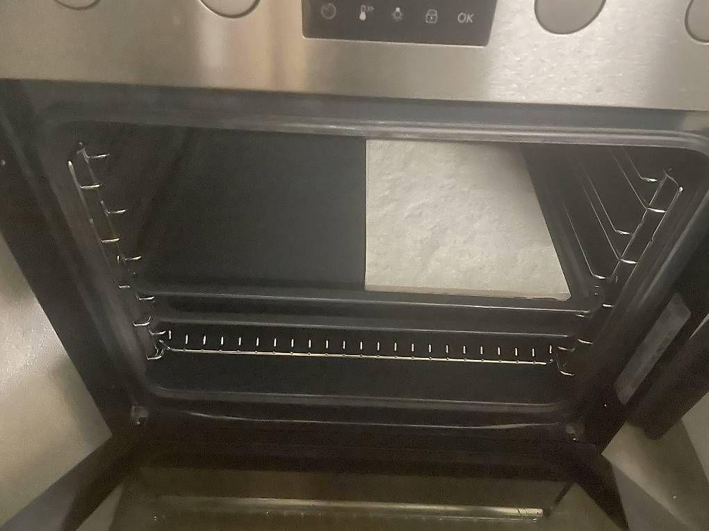Forni: Electrolux Backofen mit Glaskeramikkochfeld – Usato da Untereggen venduto da repose 4