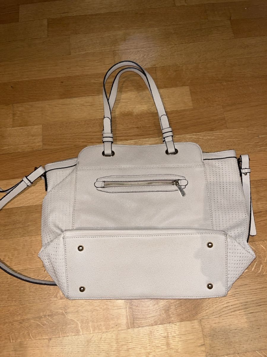 Maddison Borse da donna: Schultertasche von maddison – Nuovo (secondo la descrizione) da Dietikon venduto da na_129 1