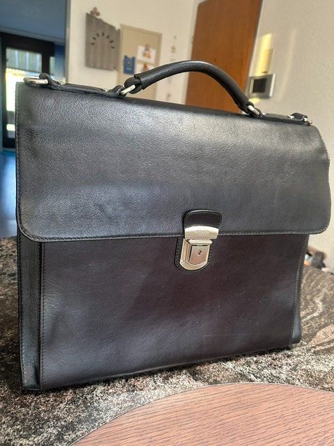 Picard Koffer & Taschen: Picard Aktentasche Schwarz aus Leder – Neu (gemäss Beschreibung) aus Rorschach von Miki-Mini