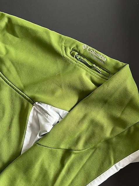 Giacche: Veste de training Columbia Titanium – Usato da Saules venduto da Pathan 1