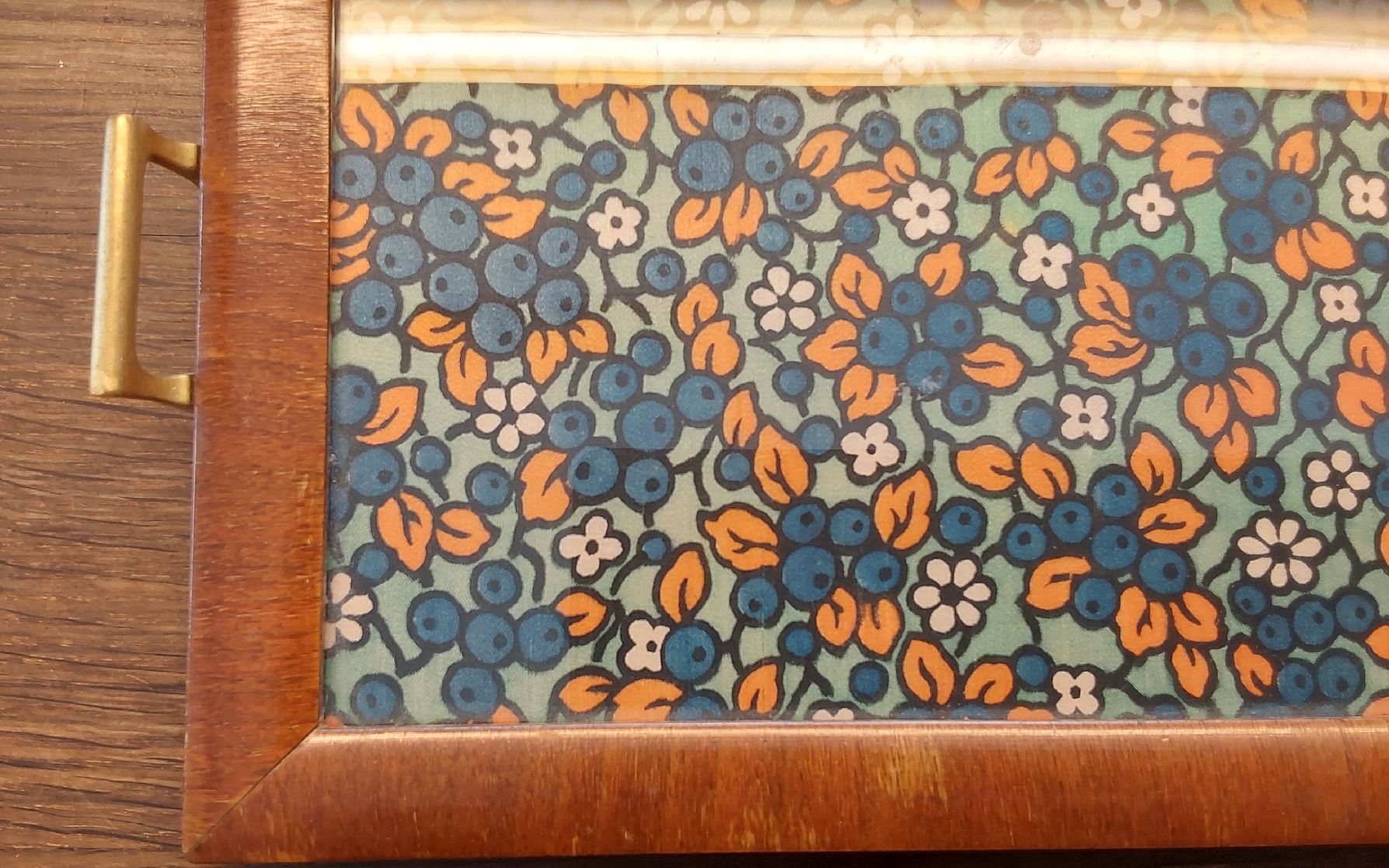 Plateaux: Serviertablett Vintage – D'occasion à Köniz par scopello12 1