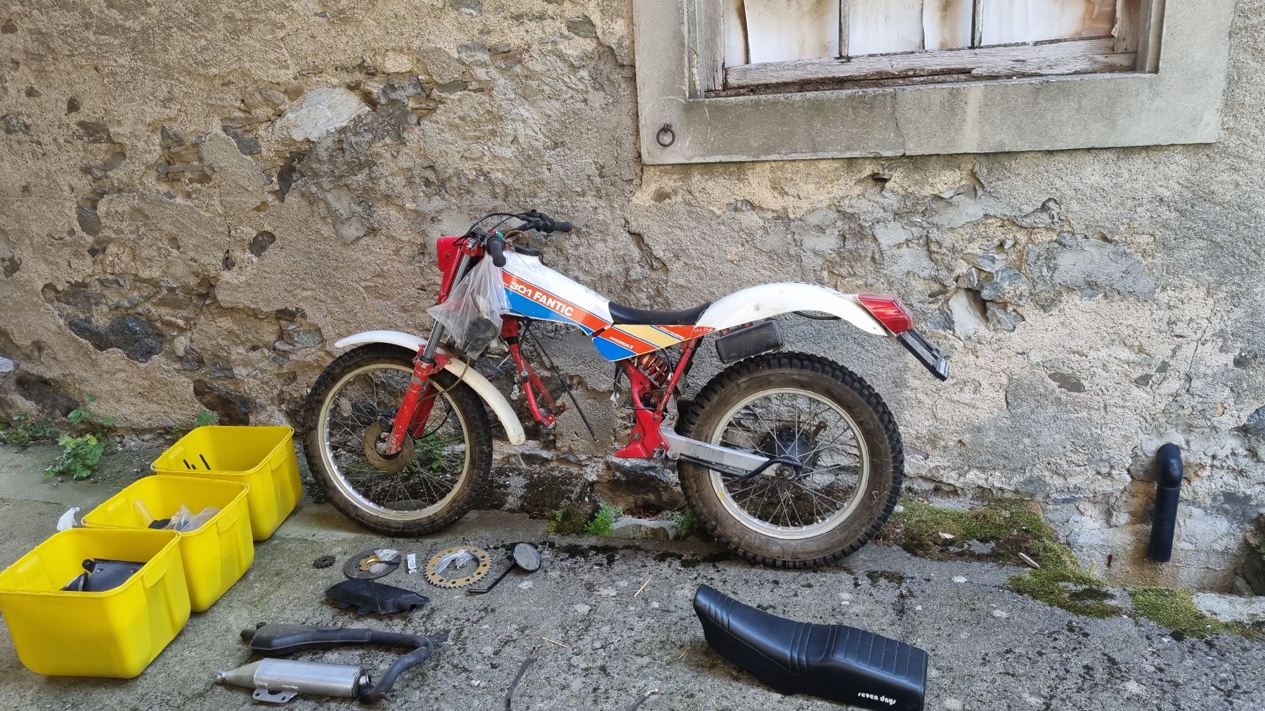 Fantic Enduro: FANTIC Trial 301 – Defekt aus Lausanne von Kelekkelek68