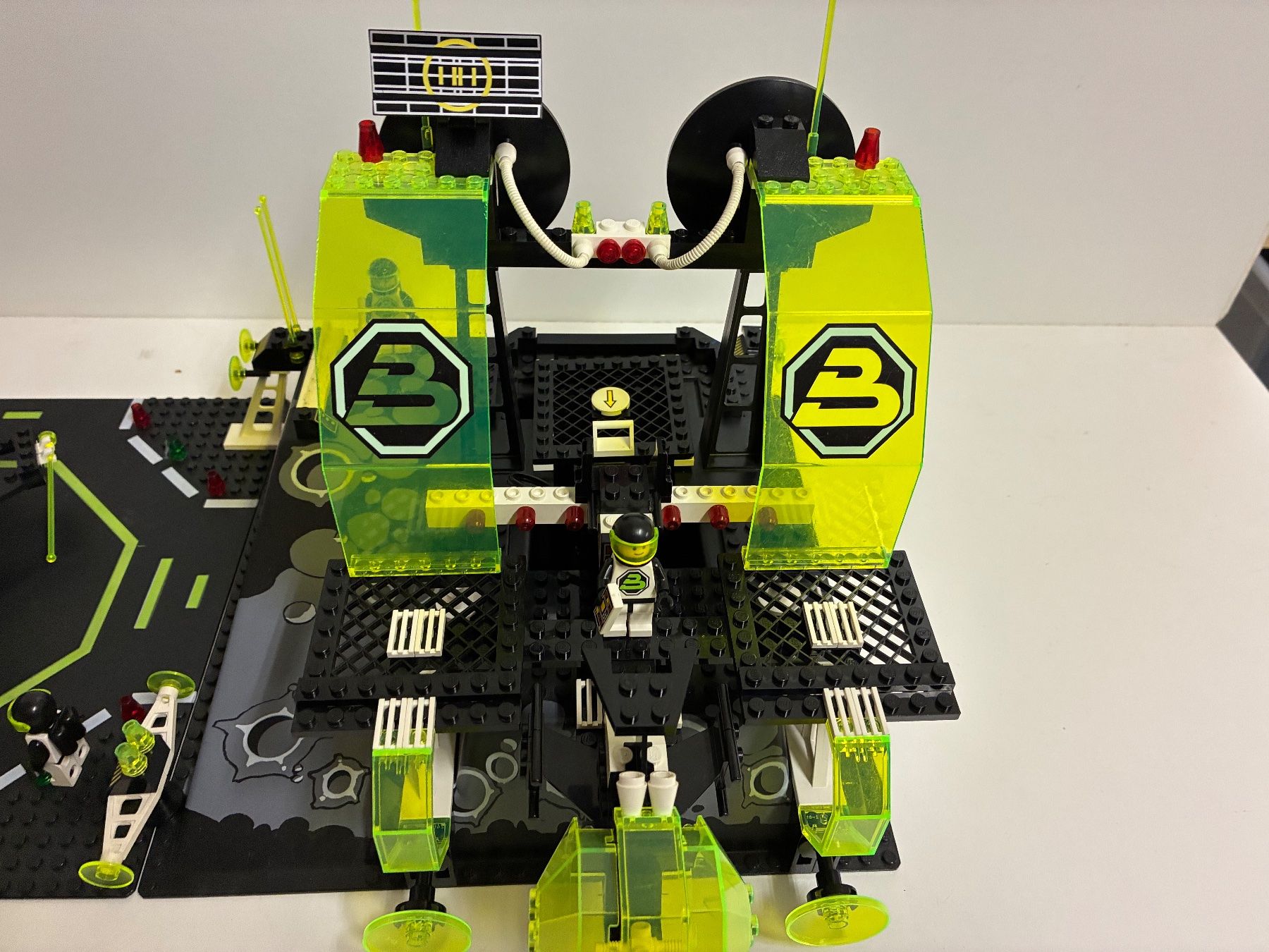 Lego Giocattoli: LEGO Space 6988 ab 1.- – Usato da Kerns venduto da chriglim 3