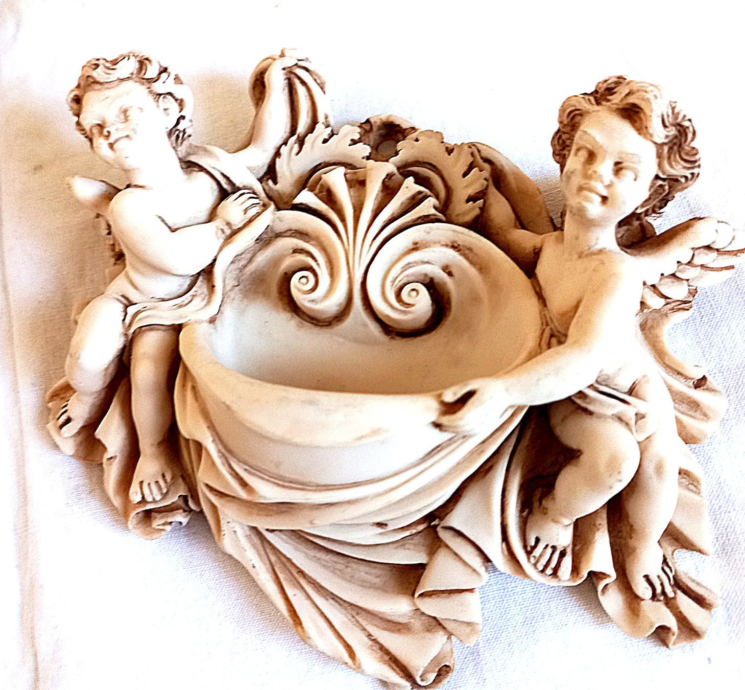 Sculture & Statue: Weihwassergeschirr mit Engel-Putten – Usato da Baar venduto da 2cvbaar 2