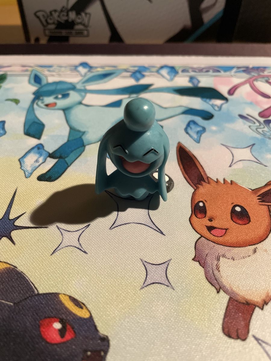 Pokémon Statuette: Pokemon Figur Vintage - Isso – Usato da Kreuzlingen venduto da SwissCollectorChris