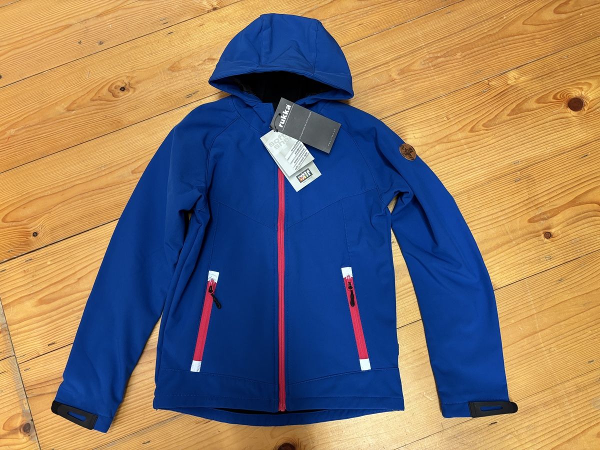 Rukka Giacche & Cappotti: Rukka Softshelljacke Mädels, Grösse 152 – Usato da Büren an der Aare venduto da Nikito2001