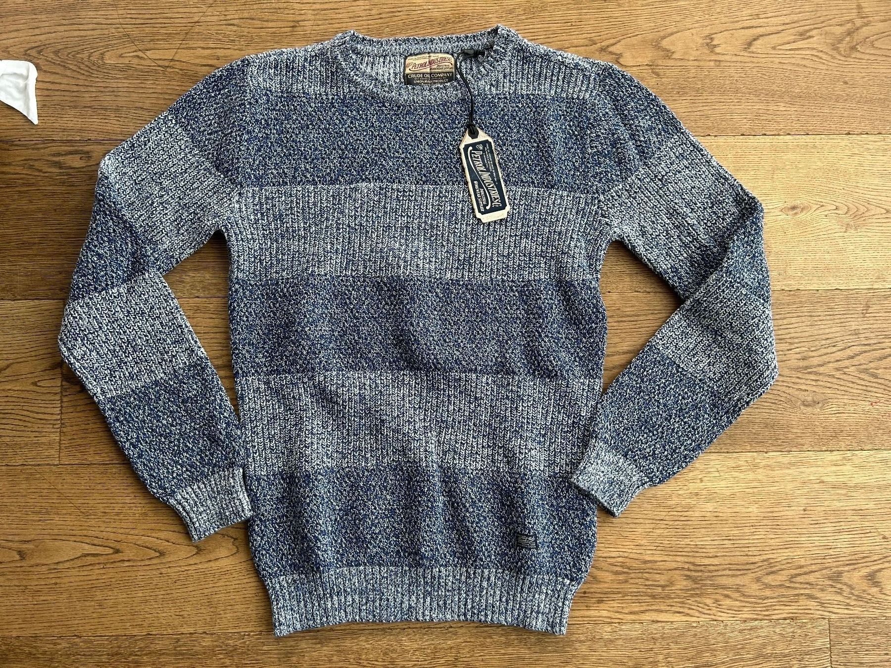 Pullover & Sweatshirts: PETROL INDUSTRIES  Herrenpullover Gr.:S Neu blau/weiss – Neu und originalverpackt aus Zürich von El17an