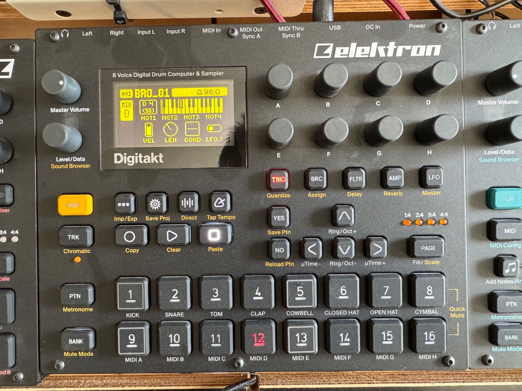 Strumenti musicali: Elektron Digitakt –  + Netzteil + Schutzabdeckung – Usato da Auenstein venduto da Adrianwisard71 2
