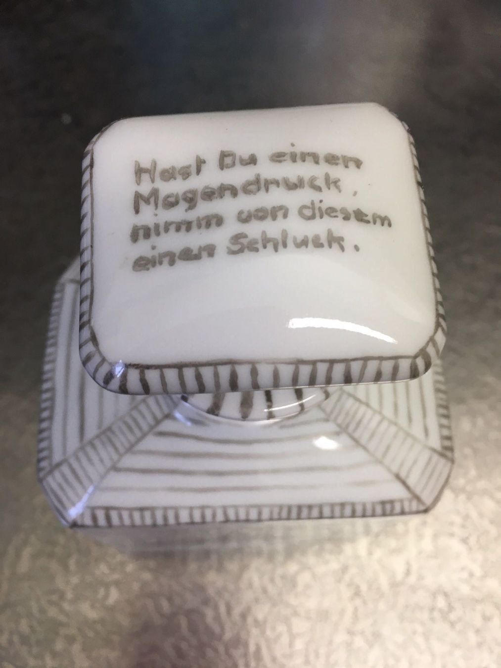 Altro in Stoviglie & Bicchieri: 'Kunst' - Flasche Unikat handbemalt – Usato da Bern venduto da rewe45 4