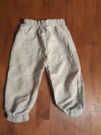 Baby Pumphose, Grösse 62/68, Beige - Perfekt für den Herbst