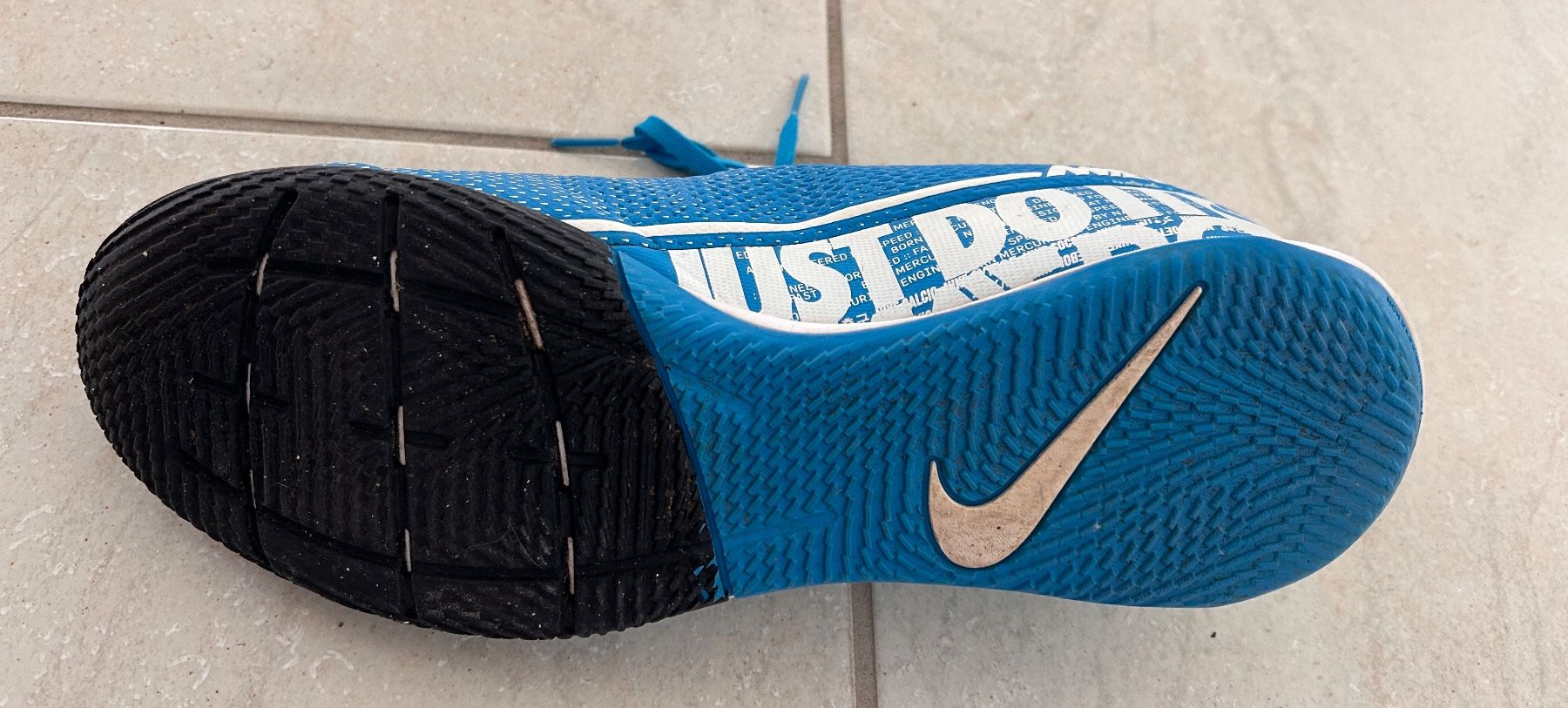 Nike Scarpe da uomo: NIKE JR SUPERFLY 7 ACADEMY IC BLUE HERO – Usato da Freienbach venduto da mar_rvc6 2