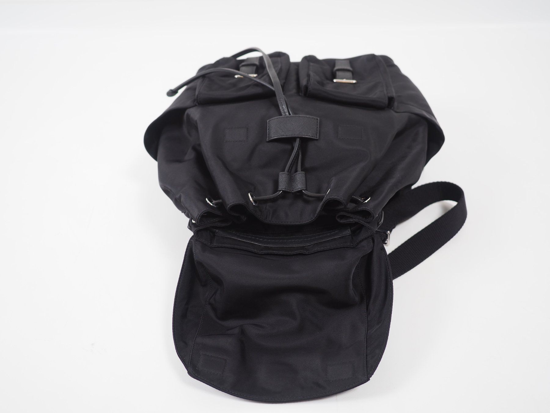 Tory Burch Zaini: TORY BURCH Freizeitrucksack (100330) – Usato da Zürich venduto da fundsachenverkauf 4