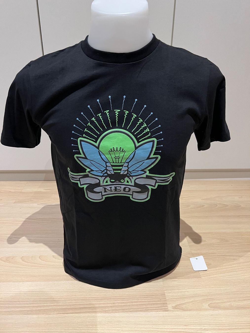 T-Shirts: T-Shirt NEO GR:M  NEU – Neu und originalverpackt aus Schindellegi von netcrack13