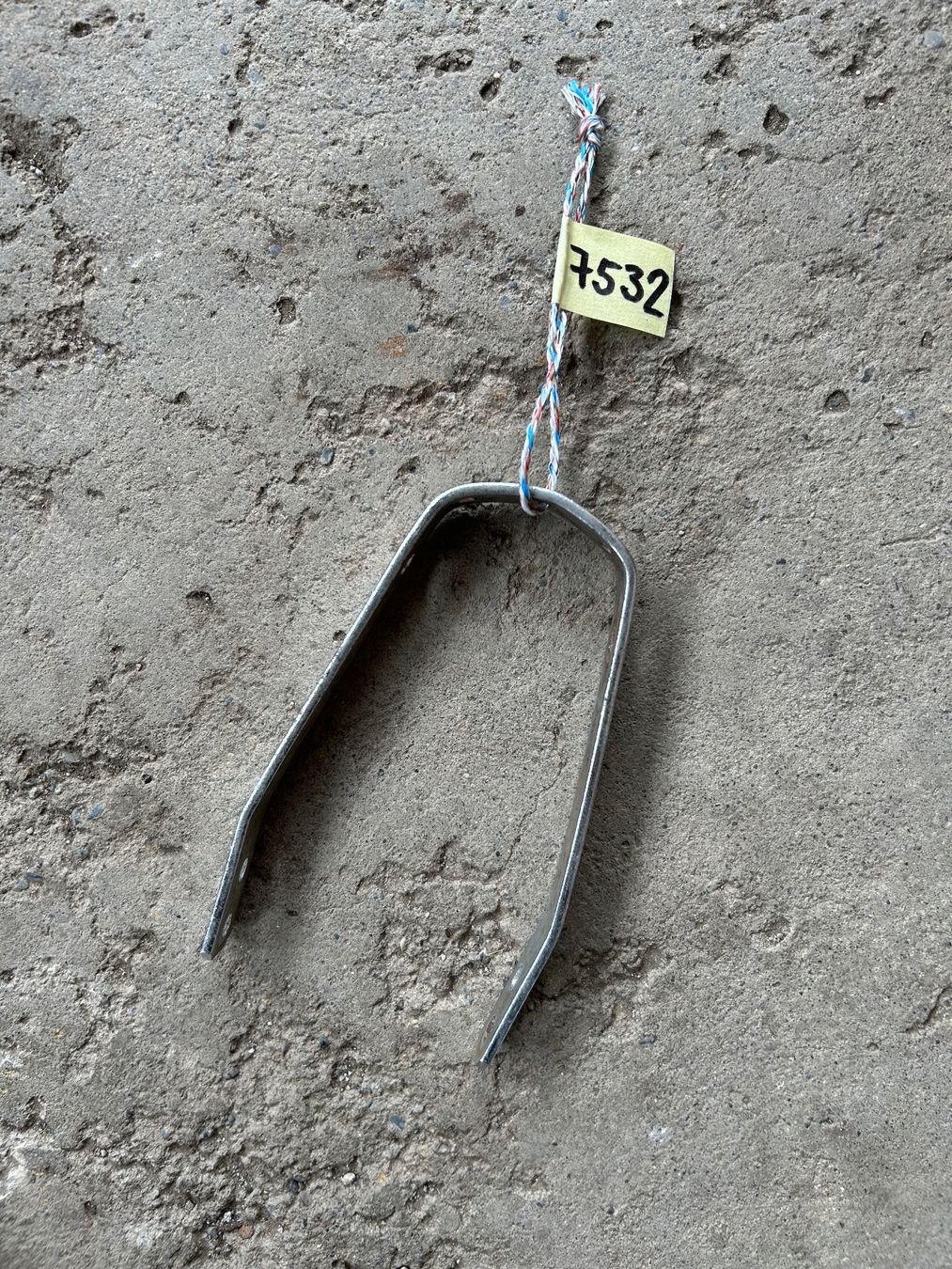 Puch Parti ricambio per ciclomotori: Mofa Schutzblech Halter – Usato da Fahrni b. Thun venduto da berger_tuning34