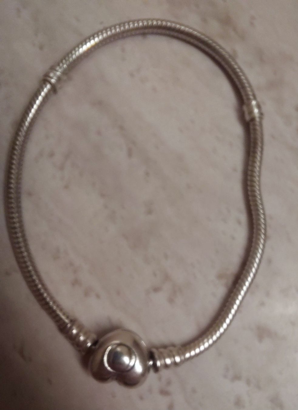 Pandora Armbänder & -reifen: pandora charm-armband – Gebraucht aus Egg b. Zürich von kak_f7xz 2
