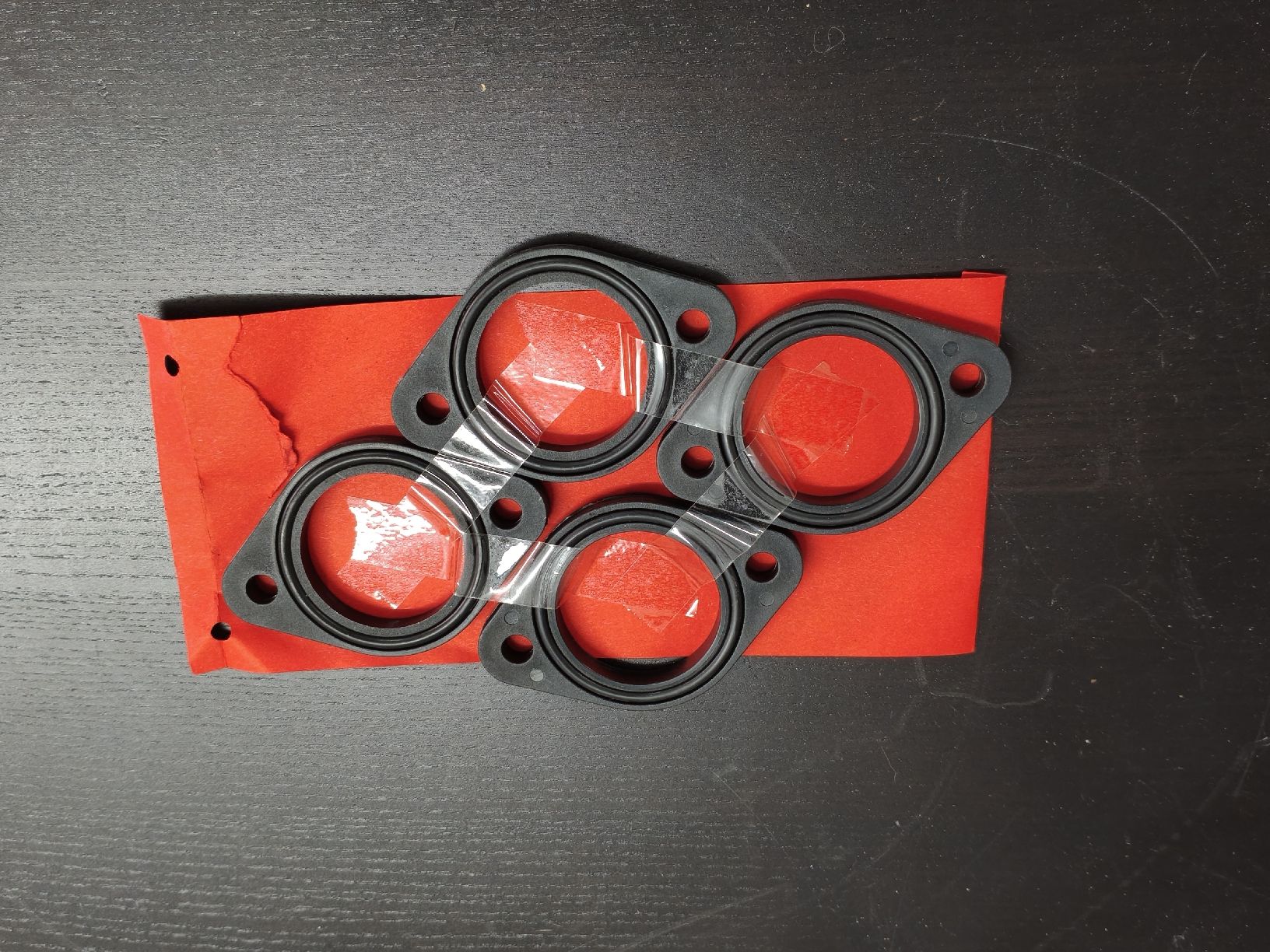 Alfa Romeo Tutti pezzi di ricambio auto: Vergaser Ansaugbrücke Alfa 75 TS – Nuovo (secondo la descrizione) da Dintikon venduto da Eru 4
