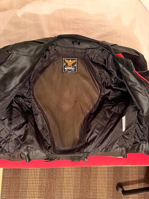 Giacche: Ducati Corse Lederjacke Gr. L – Usato da Luzern venduto da sergio_v97 2
