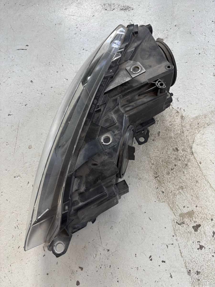 VW Fari: Golf 6R Xenon Scheinwerfer Rechts – Usato da Frauenfeld venduto da VAG-12 2