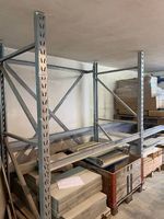 Rayonnage pour cinq palettes en acier zincor
