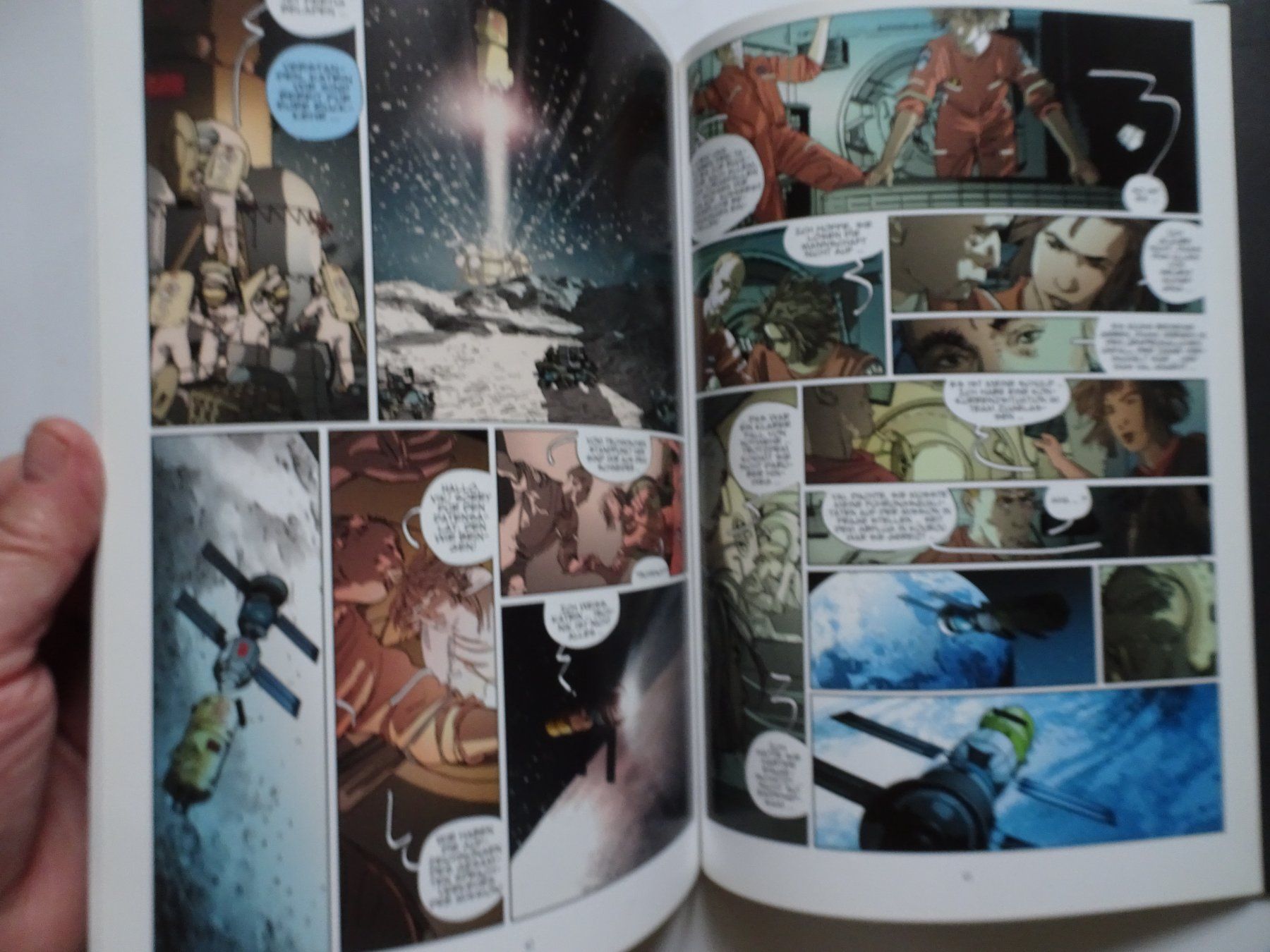 Fumetti: Blue Space Band 1: Der Tycho-Vorfall Comic – Usato da Schönenwerd venduto da schnitzunddrunter 2
