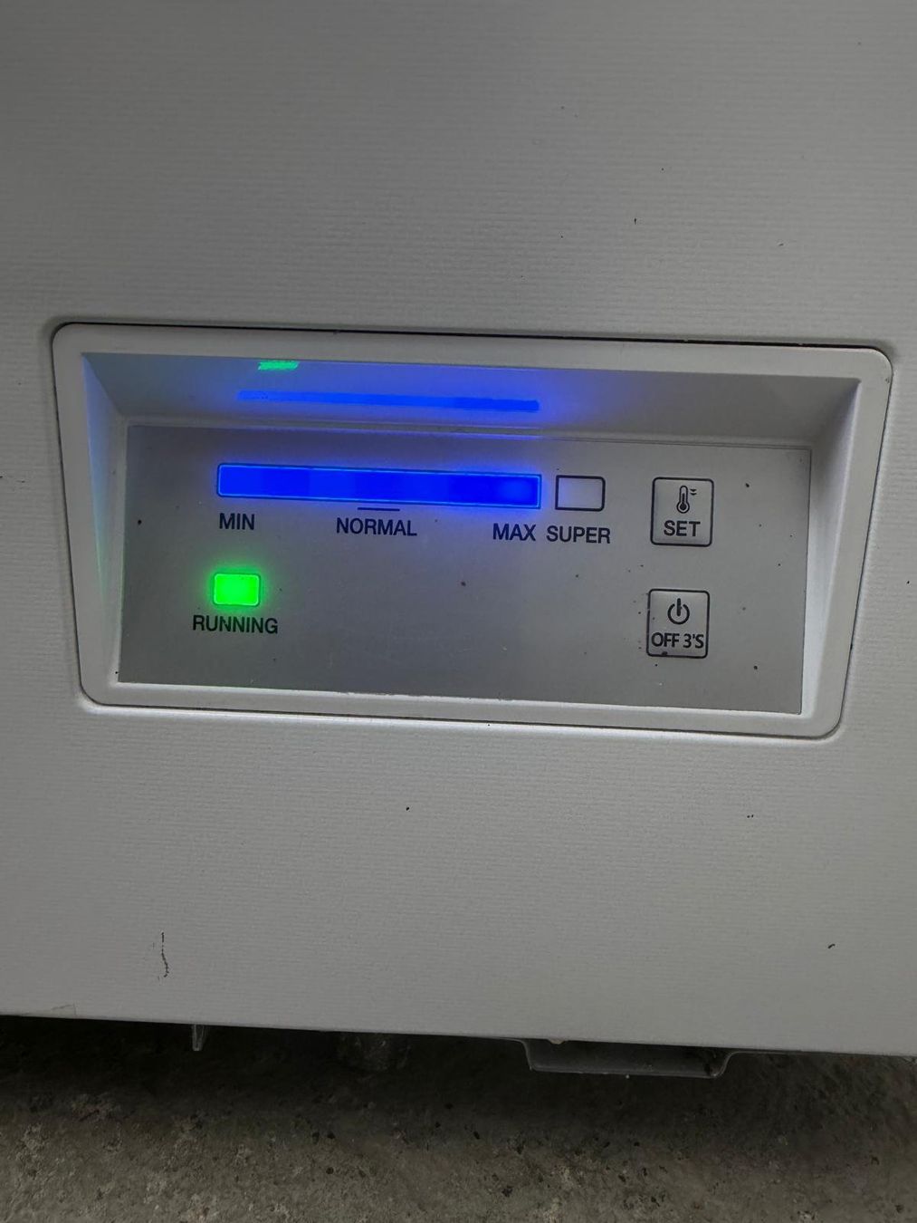 Congelatori: Gefriertruhe 380Lt. Kibernik – Usato da Regensdorf venduto da RCM_8105Regensdorf 3