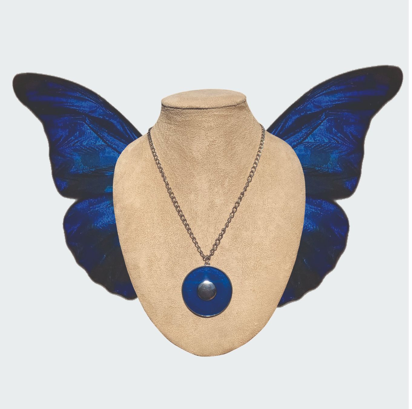 Catenine: Halskette mit blauem Anhänger – Usato da Chalais venduto da Decoarts.art