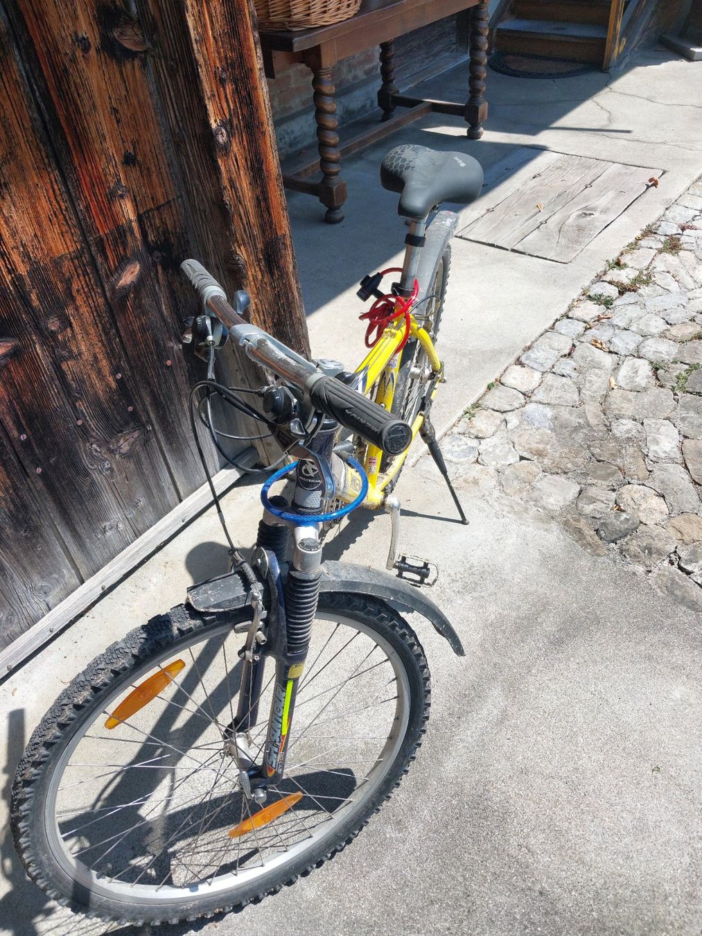 Velos: Velo, Fahrrad – Gebraucht aus Thun von Colibrie-Dorado 1