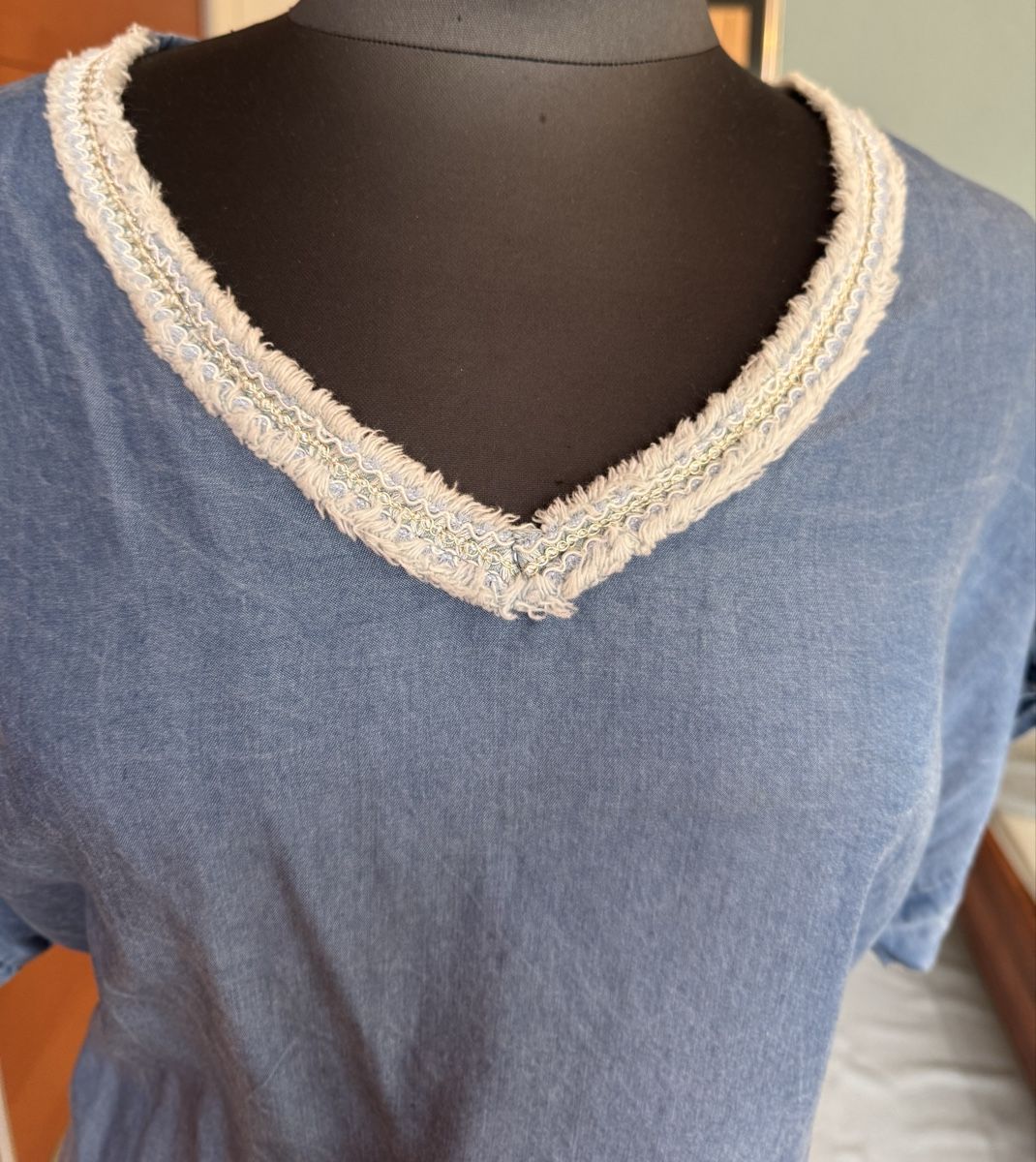 Camicette: Jeansbluse / 100% Lyocell / Gr. L – Usato da Morschach venduto da jeanhenrifabre 1