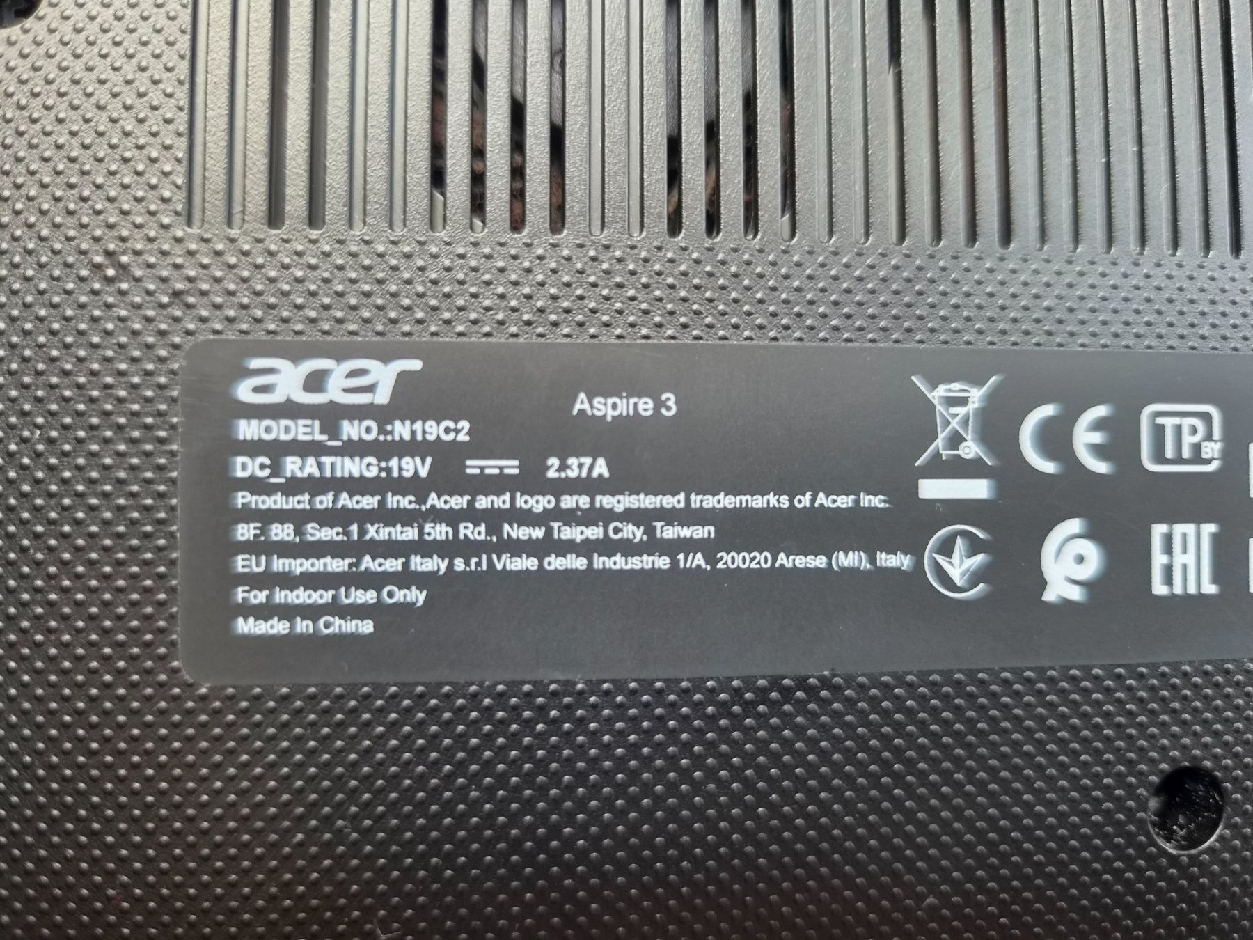 Aspire Portables: Acer Laptop Aspire 3 – D'occasion à Domat Ems par tchnesa 3