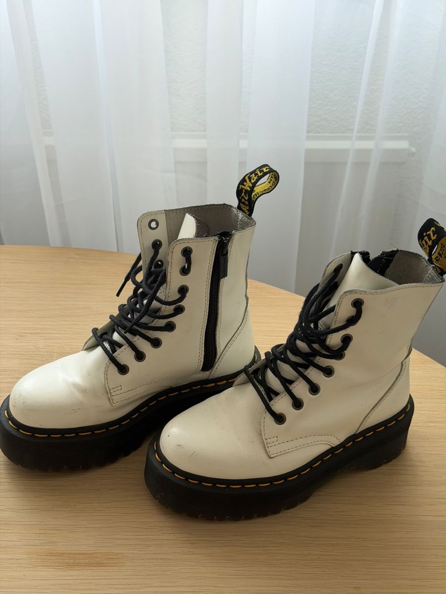 Dr. Martens Damenschuhe: Dr. Martens bottes  taille 36 n – Gebraucht aus Brügg BE von haj_9zhk 1