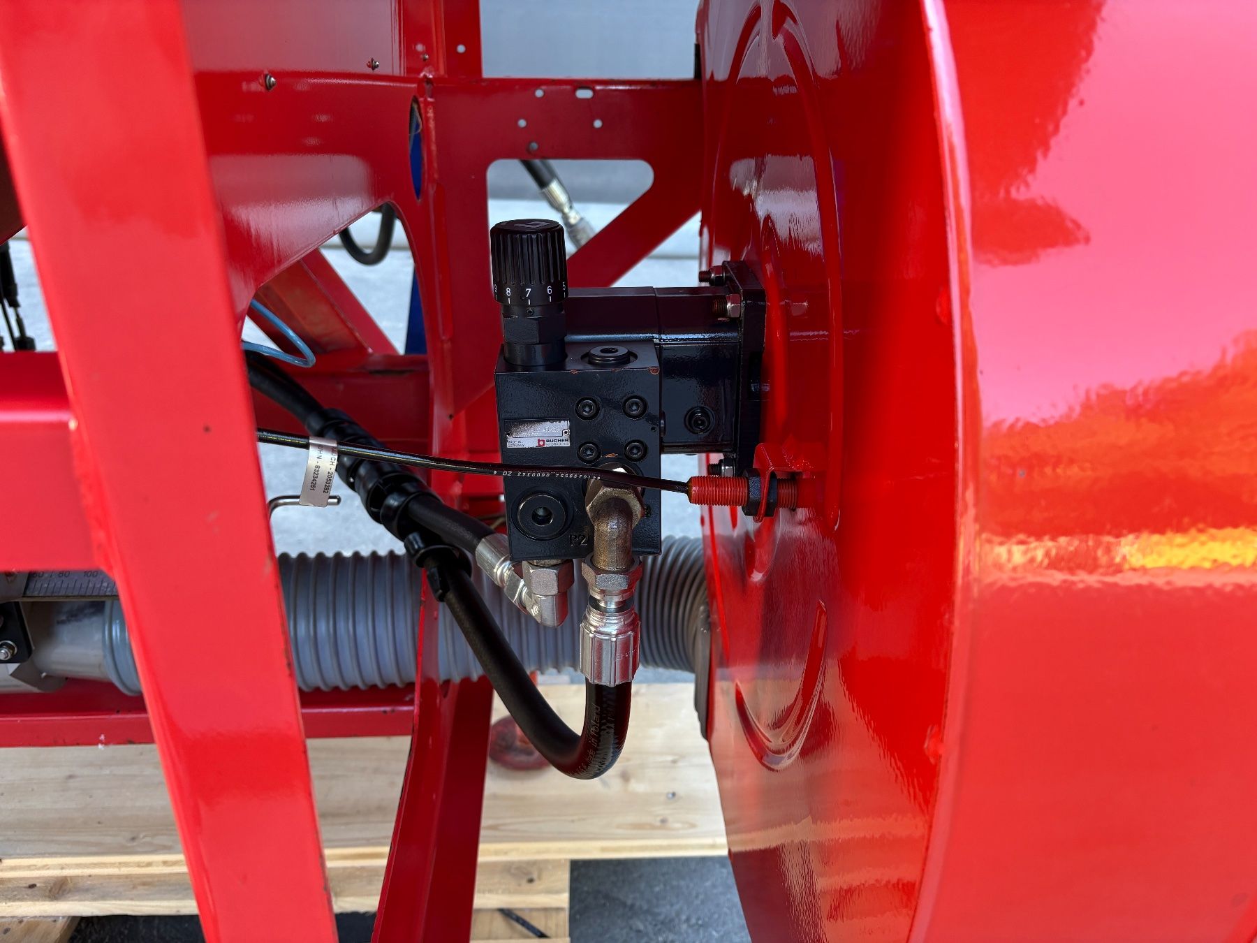Tutte le macchine: Frontank Kuhn – Usato da Rizenbach venduto da Farmwork 5