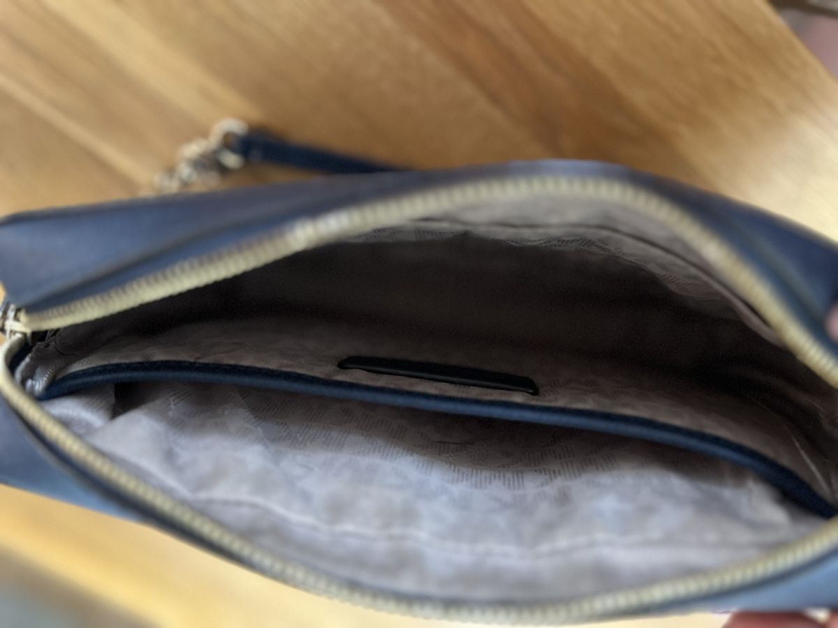 Michael Kors Borse da donna: Michael Kors Umhängetasche dunkelblau – Usato da Jona venduto da Laerrybaerry 5