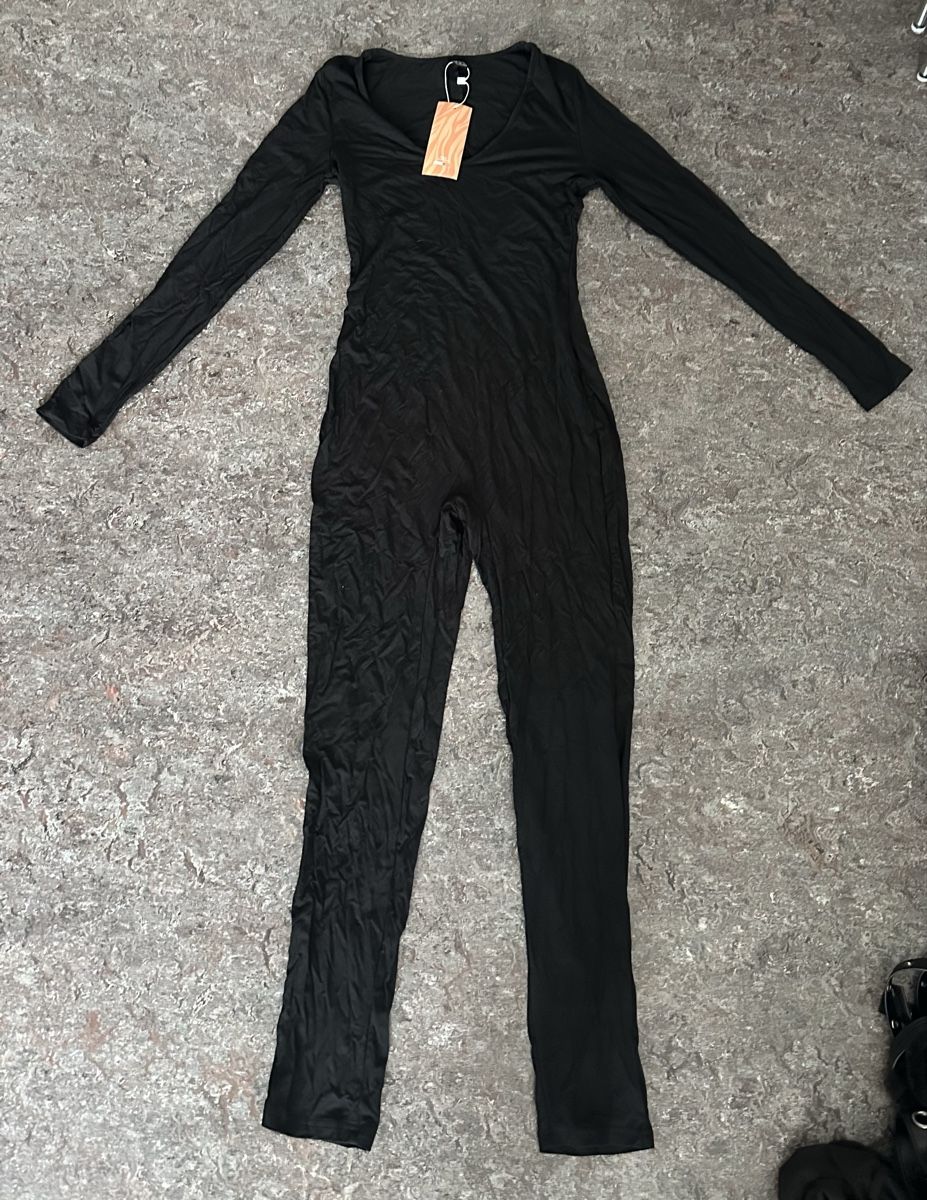 Shein Jumpsuits: Jumpsuit  – Neu (gemäss Beschreibung) aus uerikon von SITRRY4